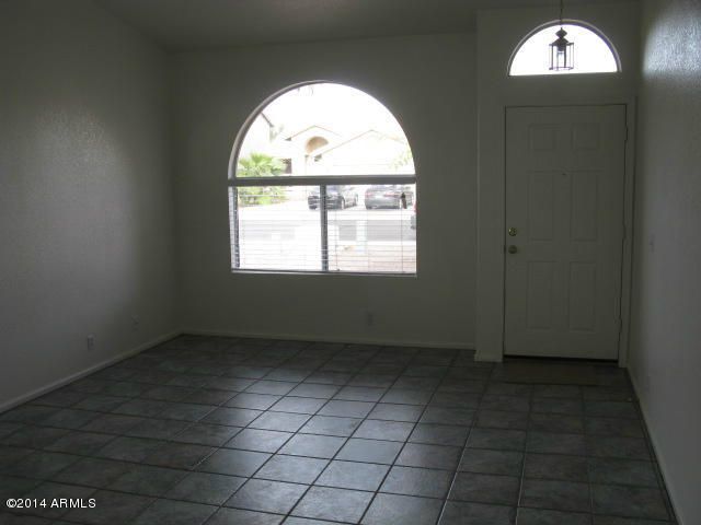 1091 W Whitten St, Chandler, AZ 85224