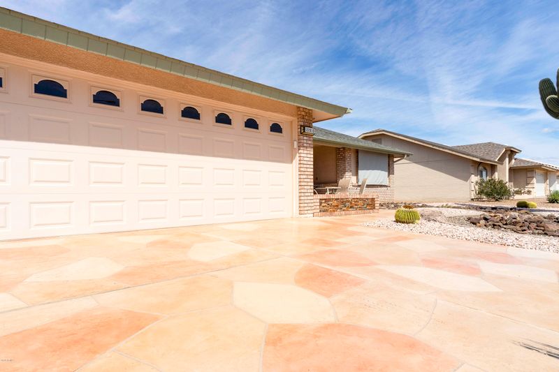 10910 E Kiva Ave, Mesa, AZ 85209
