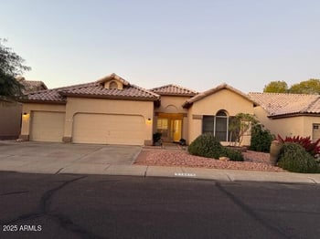 10910 Laurelwood Ln, Avondale, AZ 85392