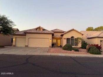 10910 Laurelwood Ln, Avondale, AZ 85392