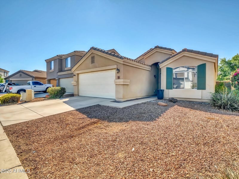 10911 Meadowbrook Ave, Phoenix, AZ 85037