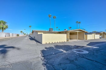 10911 W Santa Fe Dr, Sun City, AZ 85351