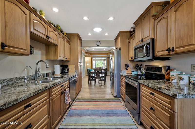 10912 El Capitan Cir, Sun City, AZ 85351