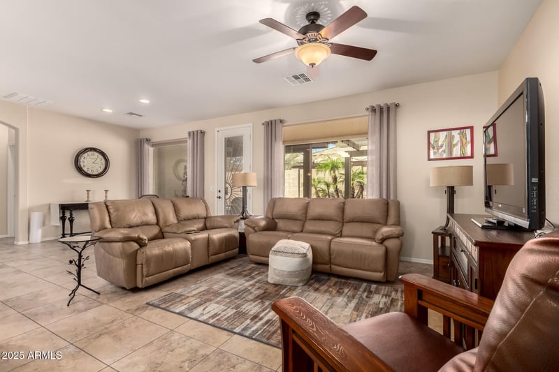 10912 Plata Ave, Mesa, AZ 85212