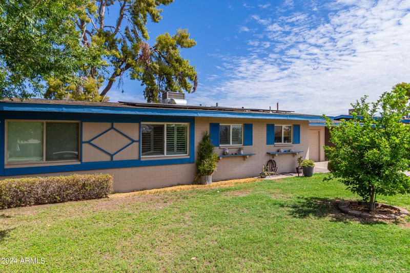 10912 W Peoria Ave, Sun City, AZ 85351