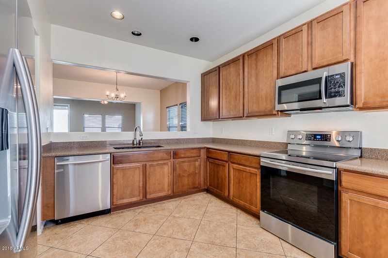 10912 W Pierson St, Phoenix, AZ 85037