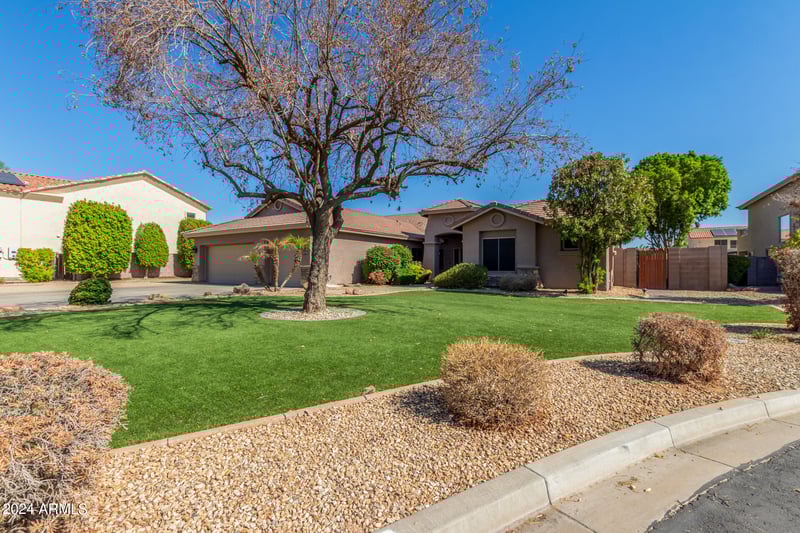 10913 153rd Ln, Surprise, AZ 85379
