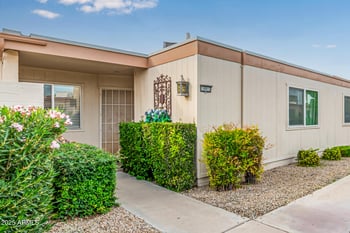 10913 Coggins Dr, Sun City, AZ 85351