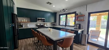 10913 W Sells Dr, Phoenix, AZ 85037