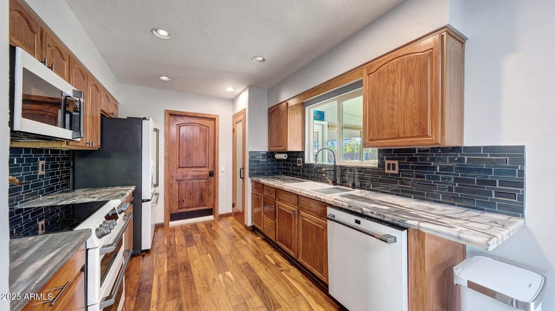 10914 Campana Dr, Sun City, AZ 85351