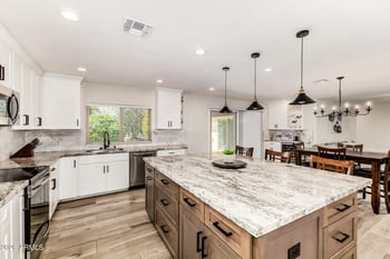 10914 Saratoga Cir, Sun City, AZ 85351