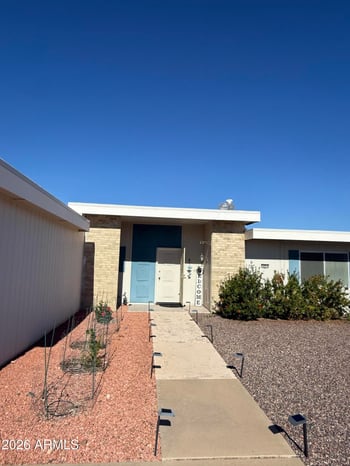 10914 Willowbrook Dr, Sun, AZ 85373