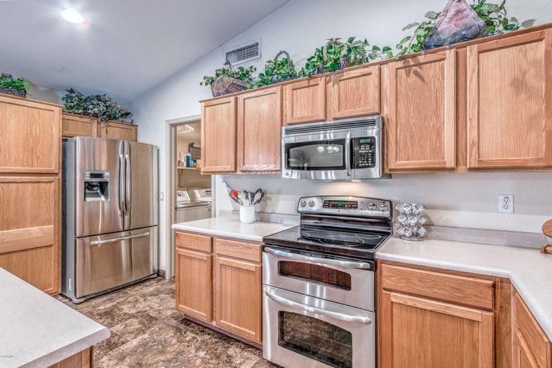 10915 E Wier Ave, Mesa, AZ 85208