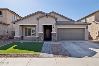 10915 Travertine Ave, Mesa, AZ 85212