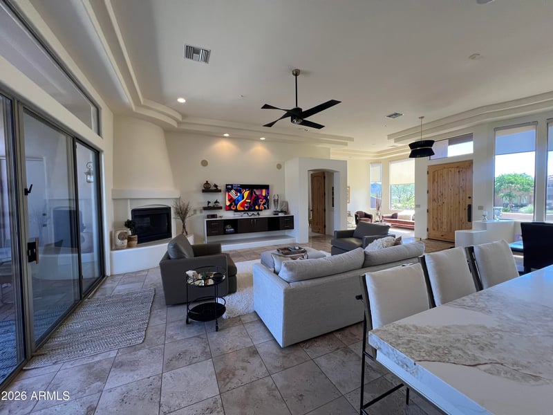 10916 Mark Ln, Scottsdale, AZ 85262