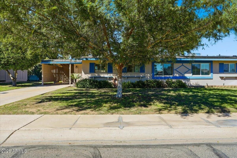 10916 W Peoria Ave, Sun City, AZ 85351
