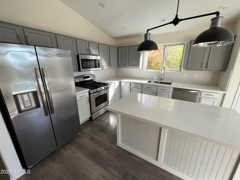 10917 Almeria Rd, Avondale, AZ 85392