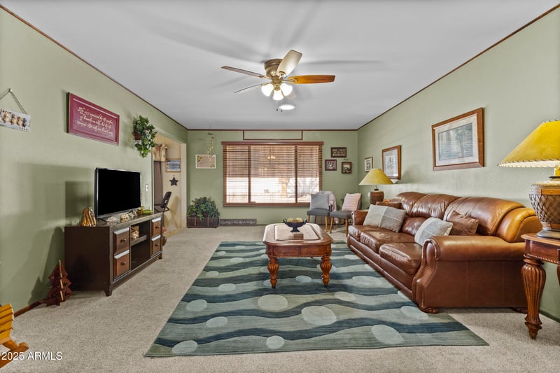 10918 Manzanita Dr, Sun City, AZ 85373