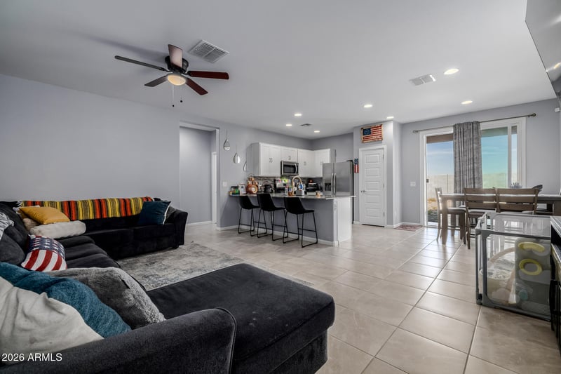 10918 W Atlantis Way, Tolleson, AZ 85353