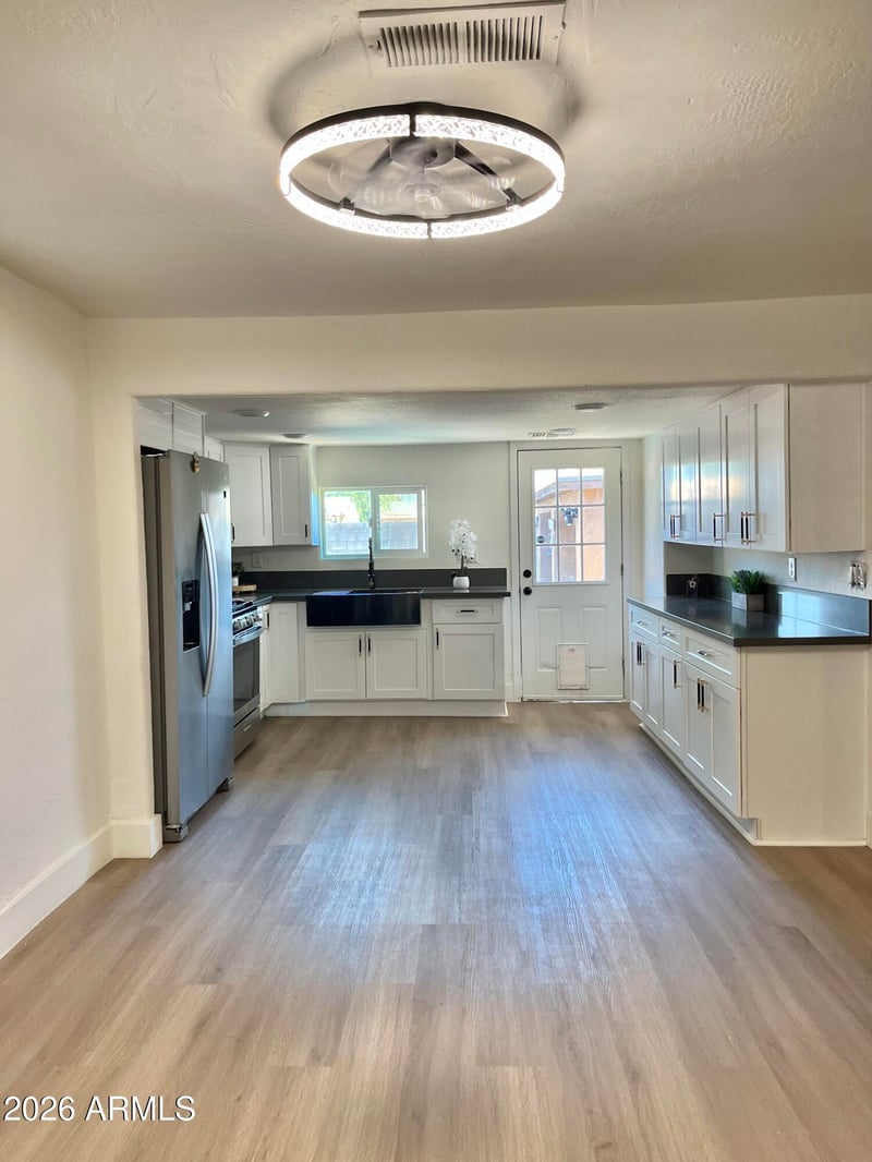 10918 Durango St, Avondale, AZ 85323