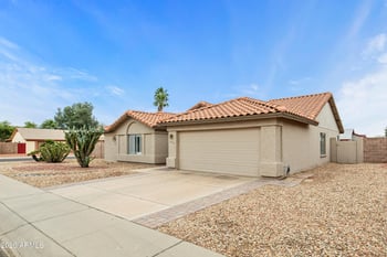 10919 Lawrence Ln, Peoria, AZ 85345