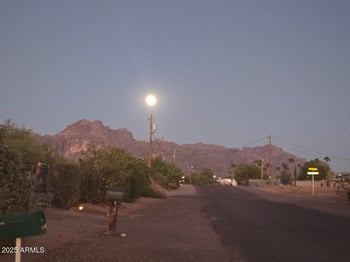 1092 Roundup St, Apache Junction, AZ 85120