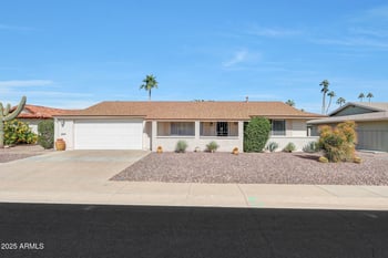 10921 El Capitan Cir, Sun City, AZ 85351