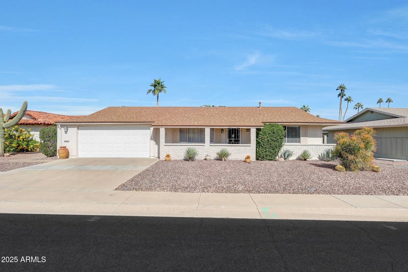 10921 El Capitan Cir, Sun City, AZ 85351
