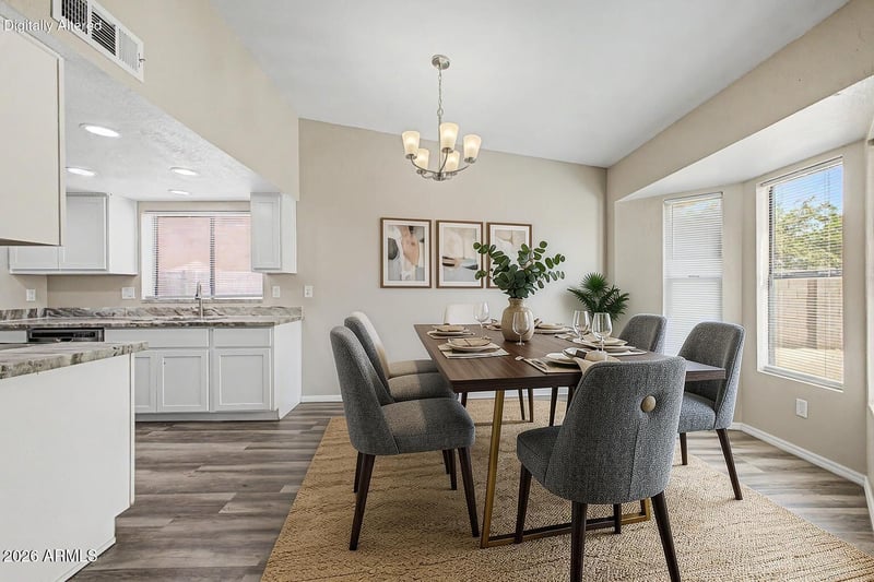 10921 W Sells Dr, Phoenix, AZ 85037