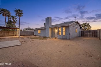 10921 W Sells Dr, Phoenix, AZ 85037