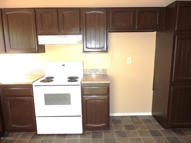 10922 N 72nd Dr, Peoria, AZ 85345