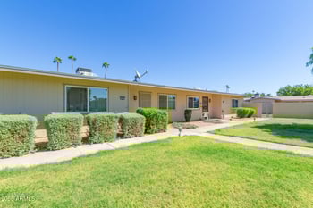 10922 Santa Fe Dr, Sun City, AZ 85351