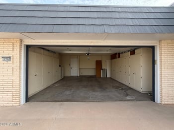 10922 Welk Dr, Sun City, AZ 85373