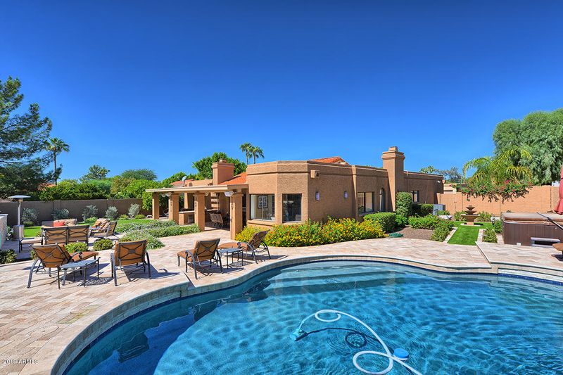 10925 E Tierra Dr, Scottsdale, AZ 85259