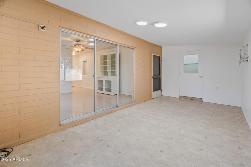 10926 Abbott Ave, Sun City, AZ 85351