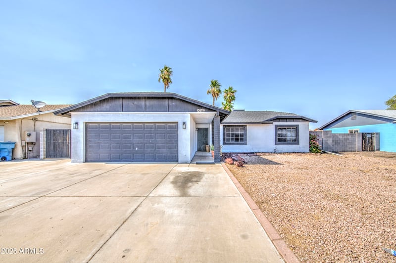 10926 Roma Ave, Phoenix, AZ 85037