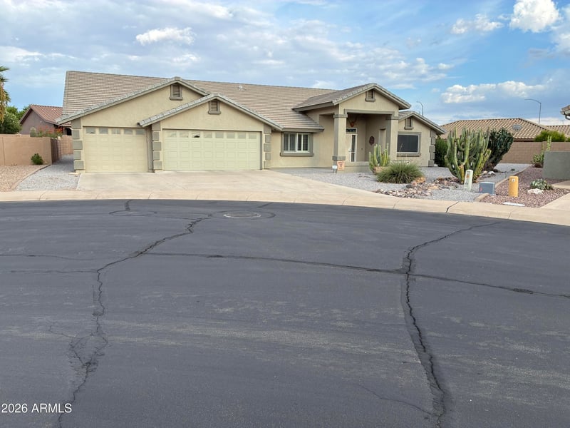 10927 E Ocaso Ave, Mesa, AZ 85212