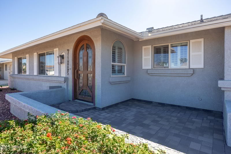 10927 White Mountain Rd, Sun City, AZ 85351