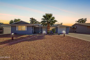 10929 Oakmont Dr, Sun City, AZ 85351