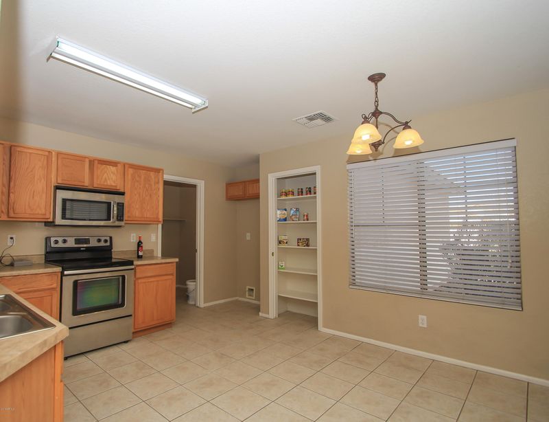 1093 E Nardini St, San Tan Valley, AZ 85140