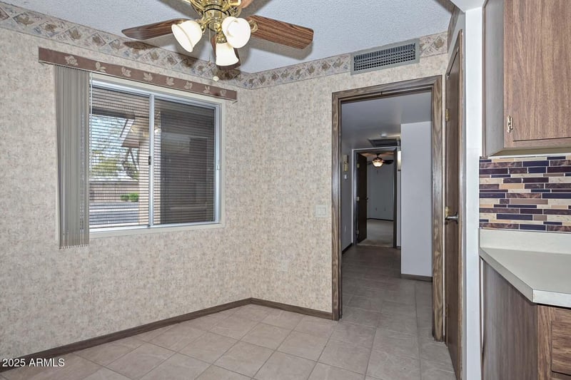 10930 Topaz Dr, Sun City, AZ 85351