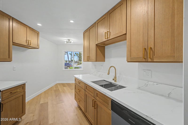 10930 W Topaz Dr, Sun City, AZ 85351