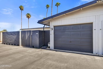 10931 Thunderbird Blvd, Sun City, AZ 85351
