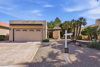 10933 Chestnut Dr, Sun Lakes, AZ 85248