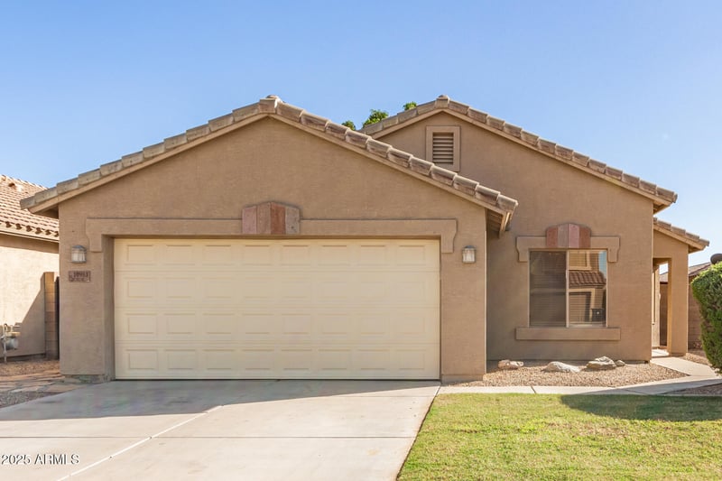 10933 Wier Ave, Mesa, AZ 85208