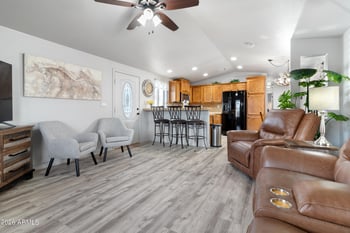 10936 Apache Trl #121, Apache Junction, AZ 85120