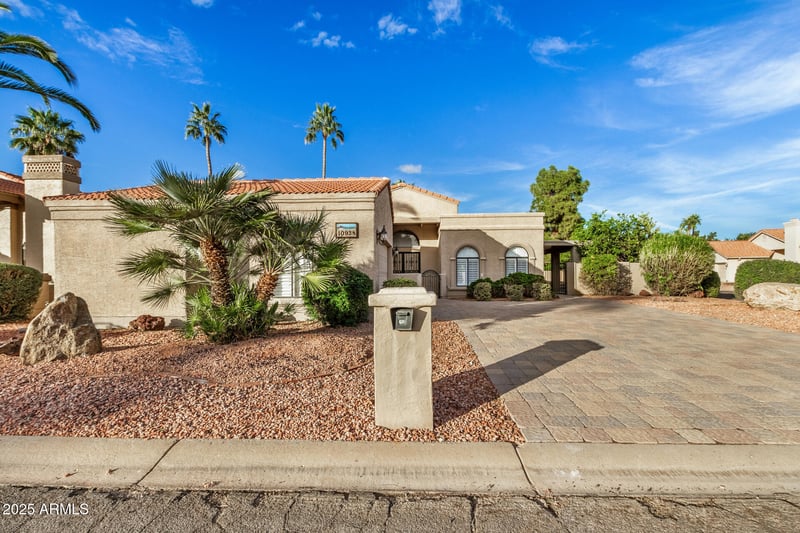 10938 Bellflower Dr, Sun Lakes, AZ 85248