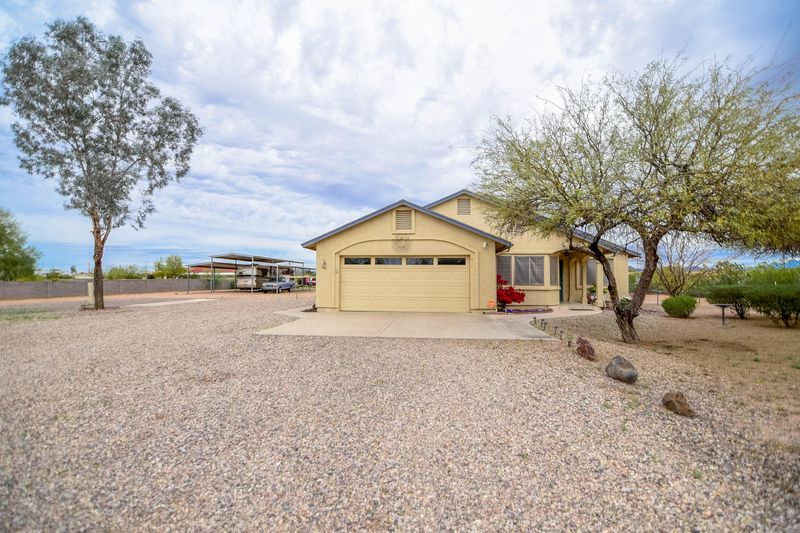 10938 E Sunland Ave, Mesa, AZ 85208