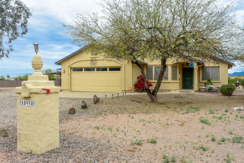 10938 E Sunland Ave, Mesa, AZ 85208