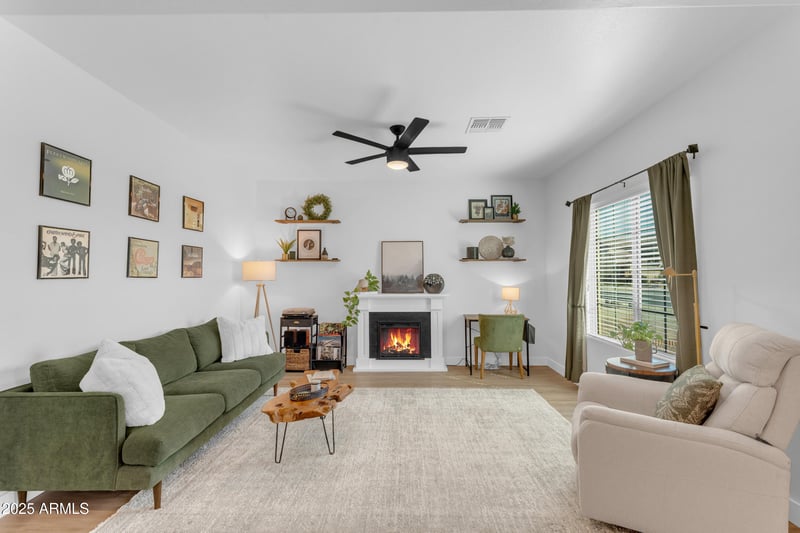 10938 Sombra Cir, Mesa, AZ 85212